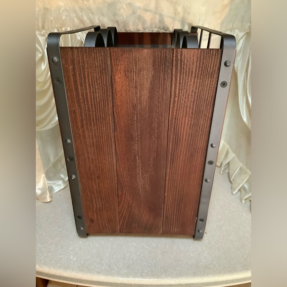 CONTER TOP WINE RACK - Picture 3 of 6